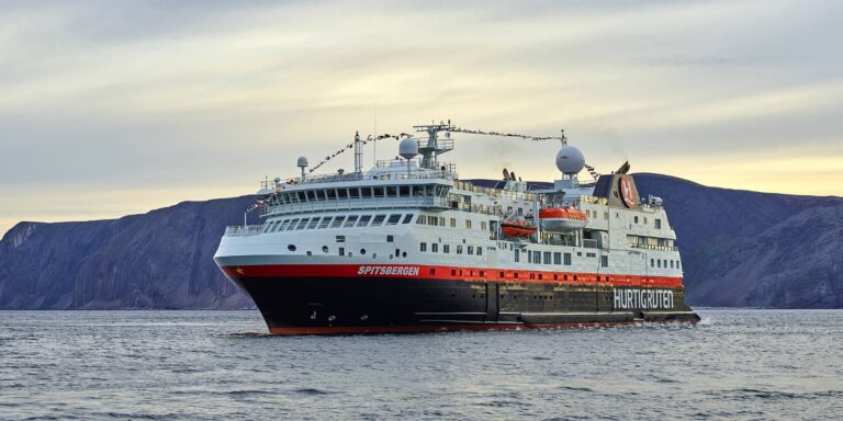 MS Spitsbergen Hurtigruten