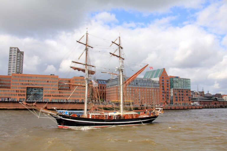 Hamburg Hafengeburtstag Stadt 2025 ©Horst Reitz