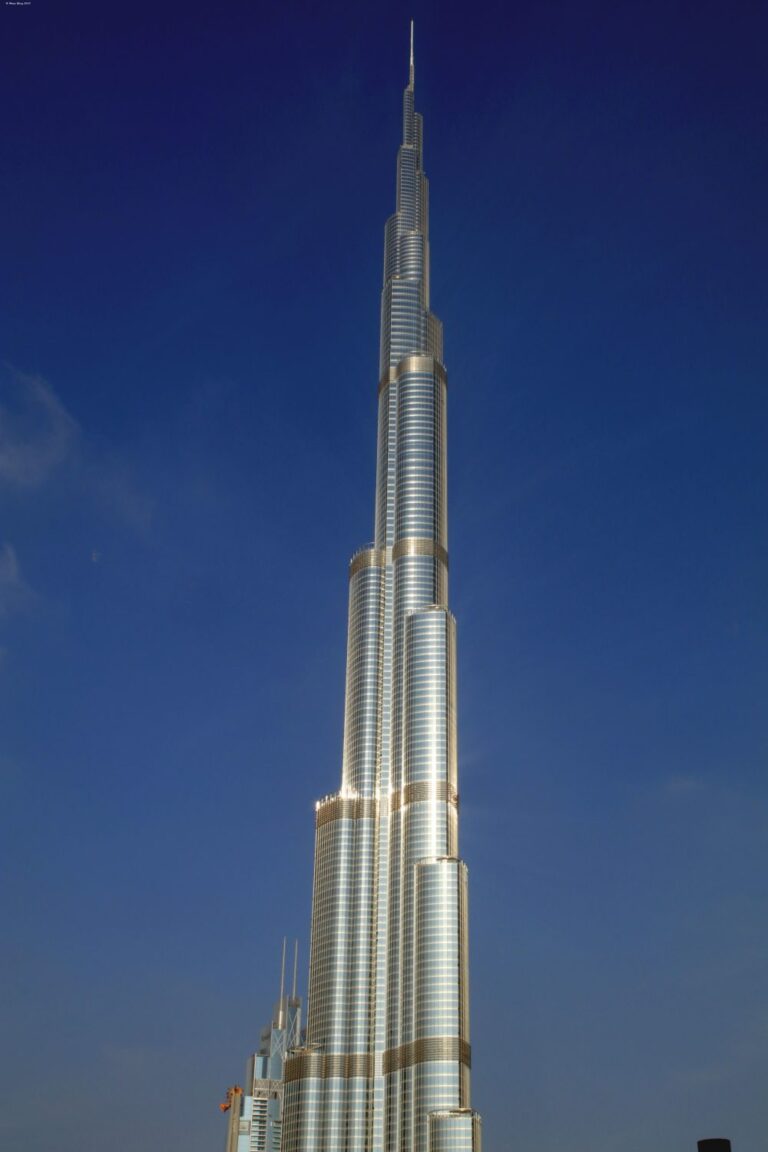 Dubai Bur Khalifa ©ExtraHR