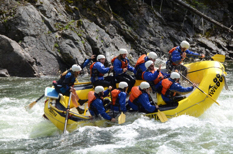 Kanada, Rafting Clearwater River am Wells Grey NP ©Horst Reitz