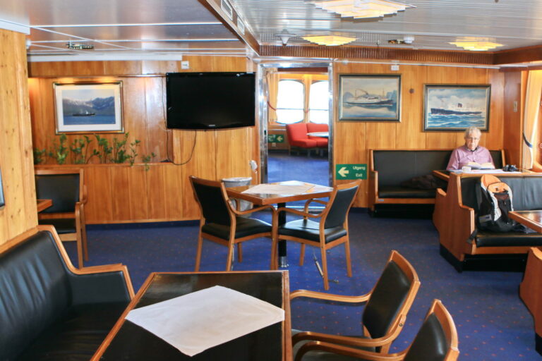 MS Lofoten Cafe