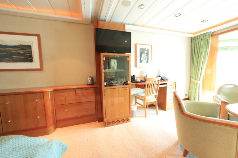 MS Trollfjord Suite 817 Beispiel für die MG Suiten Deck 8