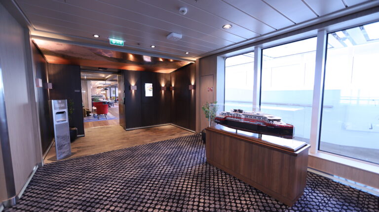 MS Fridtjof Nansen;OnBord;HORST REITZ FRIDTJOF NANSEN 2020 03