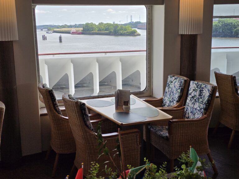 MS Hamburg Palmgarten Sonnendeck 2026 ©Horst Reitz