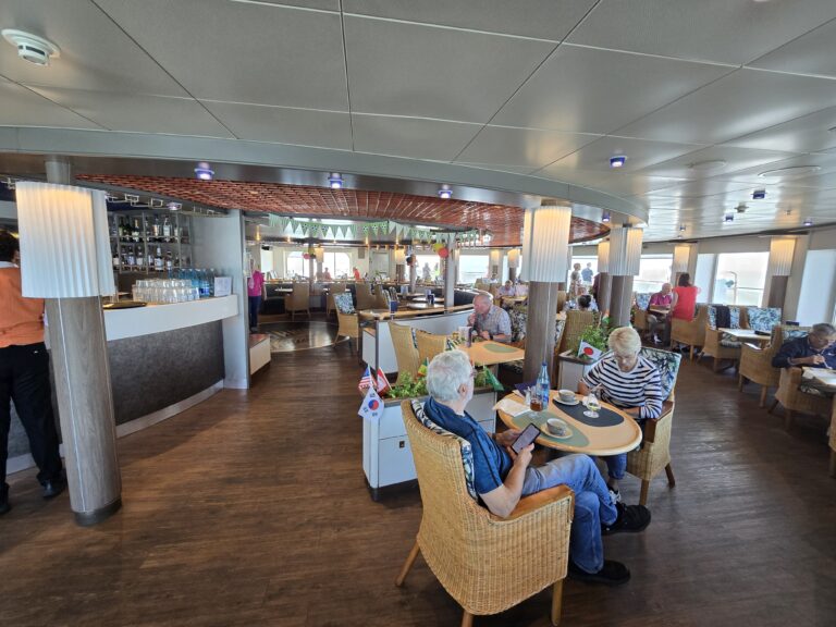 MS Hamburg Palmgarten Sonnendeck 2026 ©Horst Reitz