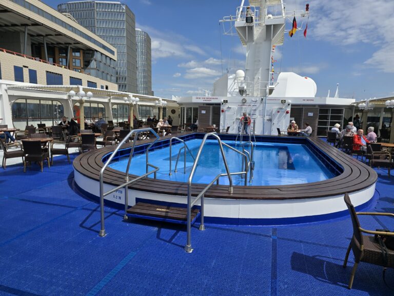 MS Hamburg