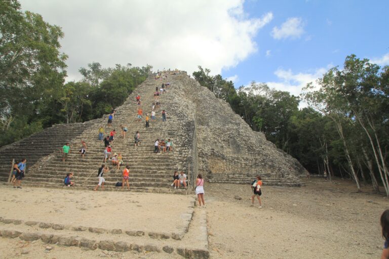 Yukatan Halbinsel Maja Pyramide in Coba