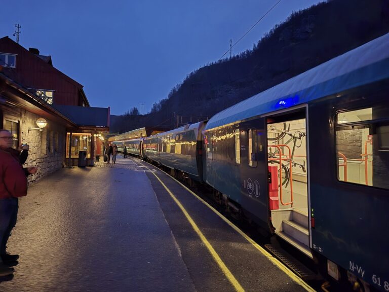 Norwegen Bergensbahn VY Oslo Myrdal Bergen