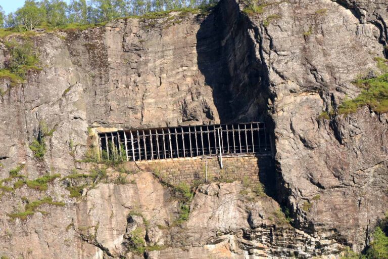 Eindrücke entlang der Flåmbahn