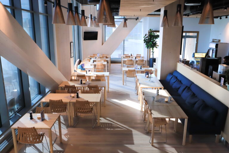 Holzhotel Brumunddal, HORST REITZ HURTIGRUTEN 2019 05-06