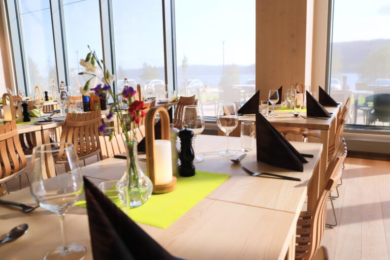 Holzhotel Brumunddal, HORST REITZ HURTIGRUTEN 2019 05-06