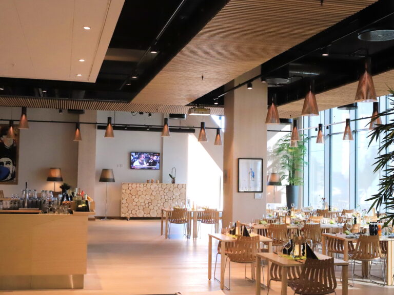 Holzhotel Brumunddal, HORST REITZ HURTIGRUTEN 2019 05-06