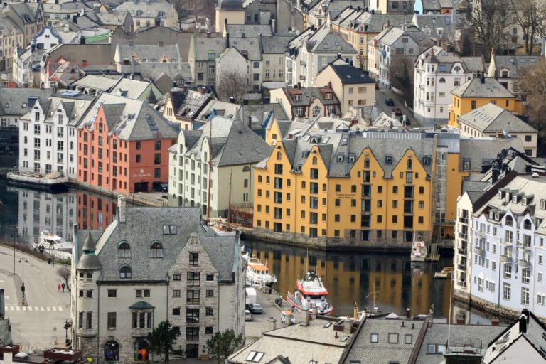 Alesund No Møre og Romsdal