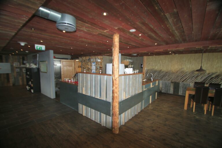 Kirkenes Snowhotel