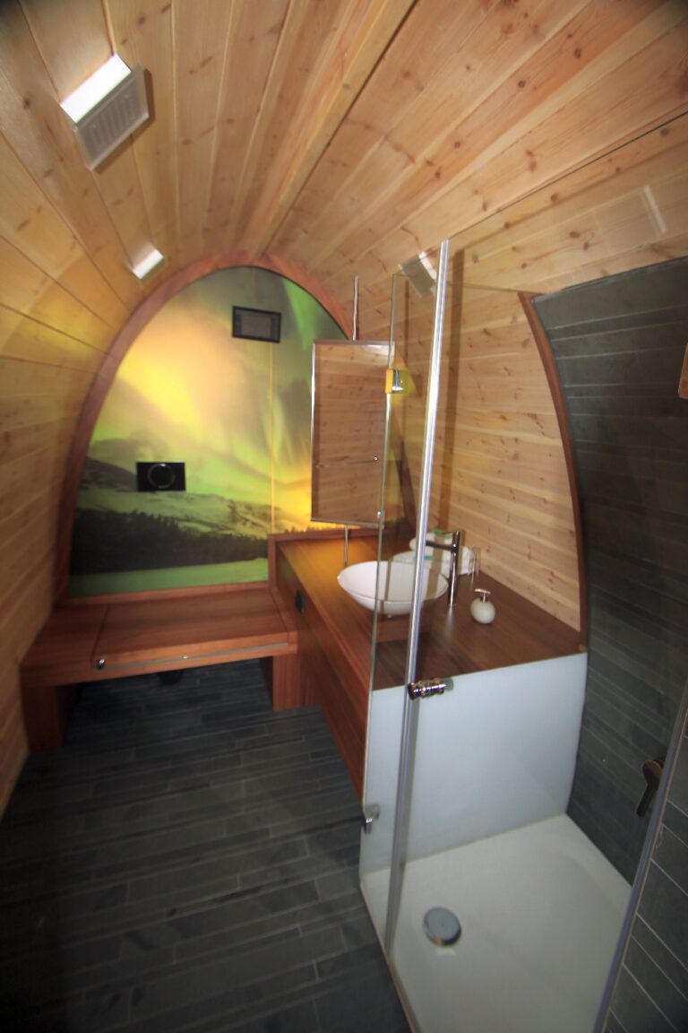 Kirkenes Snowhotel