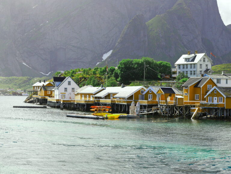 Reine, Lofoten, Norwegen @Horst Reitz2022