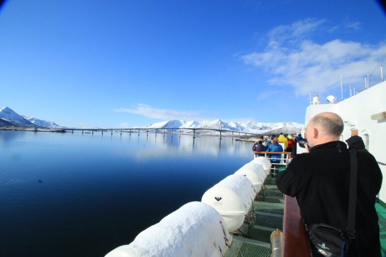 Norwegen frischer Schnee bei Sortland, Vesterålen
