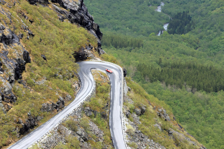 Trollstiegen, Norwegen @Horst Reitz