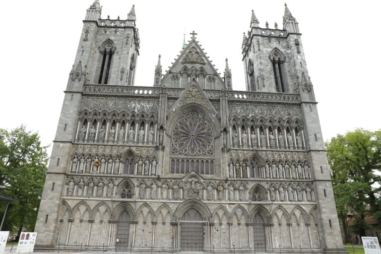 Trondheim Nidarosdom Olav Tryggvarson ©Horst Reitz