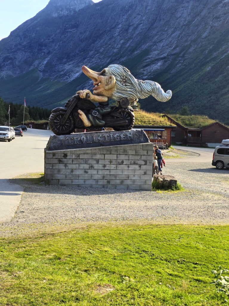 Westnorwegen Trollstiegen 2025