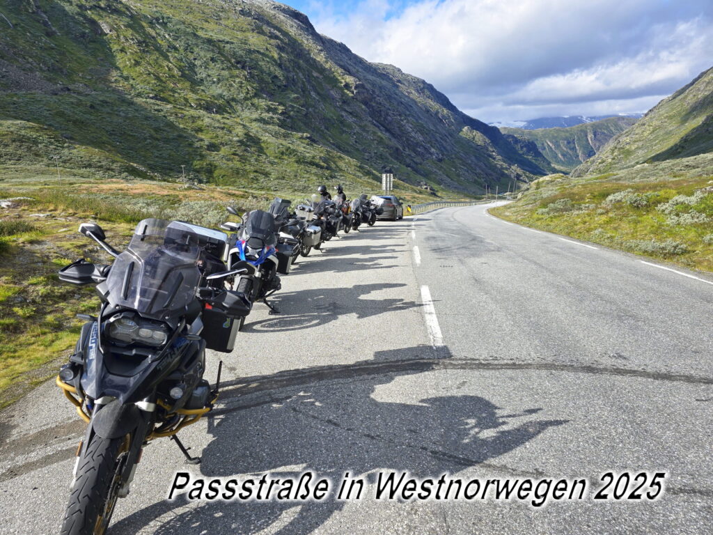Motorrad Unterwegs ©Horst Reitz