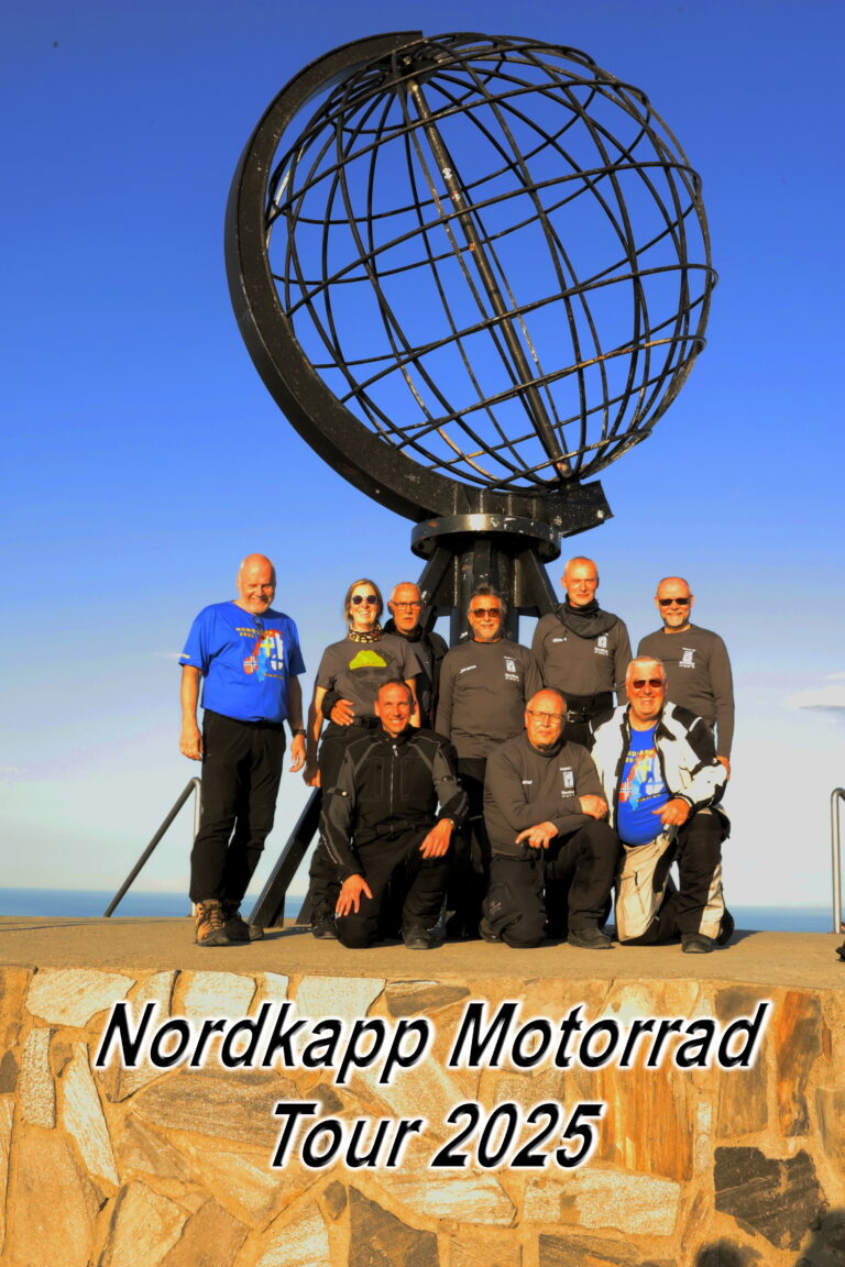Gruppenbild Nordkap Mageroya Motorrad ©Horst Reitz