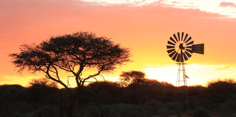 Afrika Sonnenuntergang ©ExtraHR