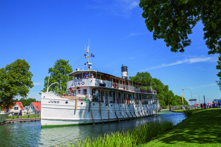 Göta Kanal, MS Juno