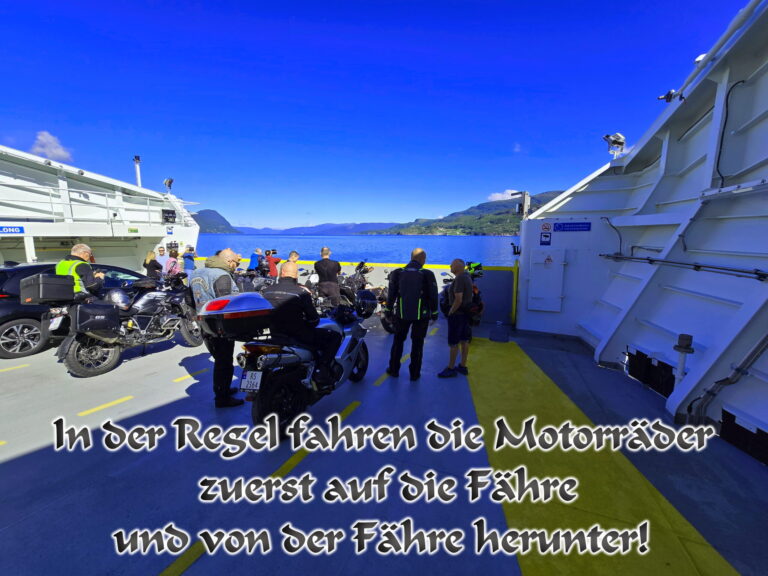 Motorrad Unterwegs ©Horst Reitz