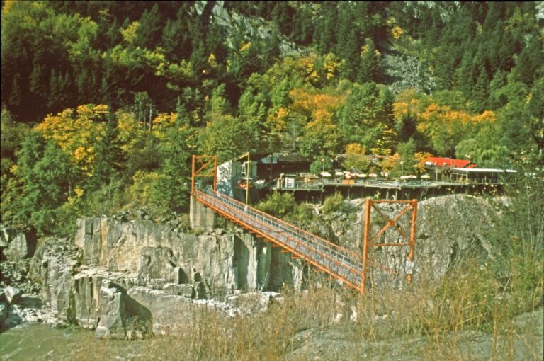 Fraser River, Hells Gate