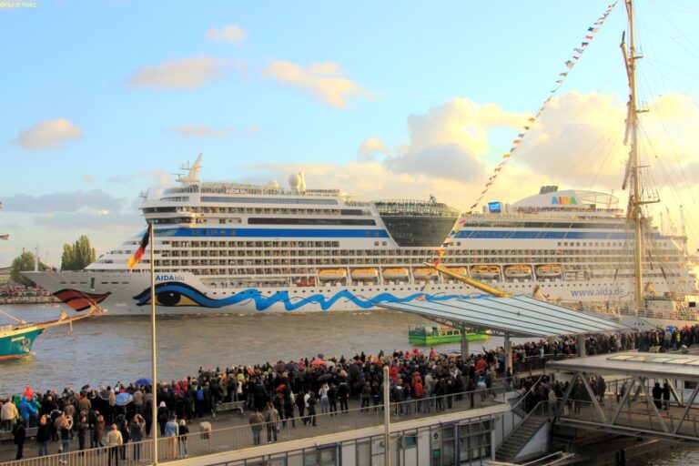 AIDAblue Kreuzfahrt Schiff