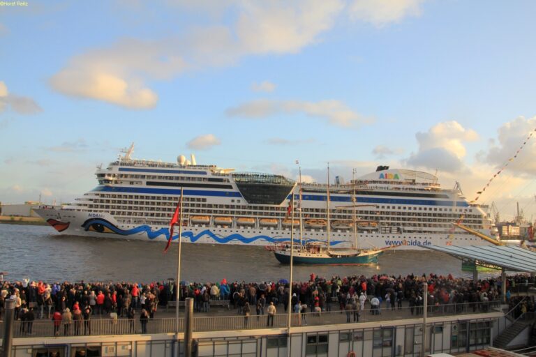 AIDAblue Kreuzfahrt Schiff