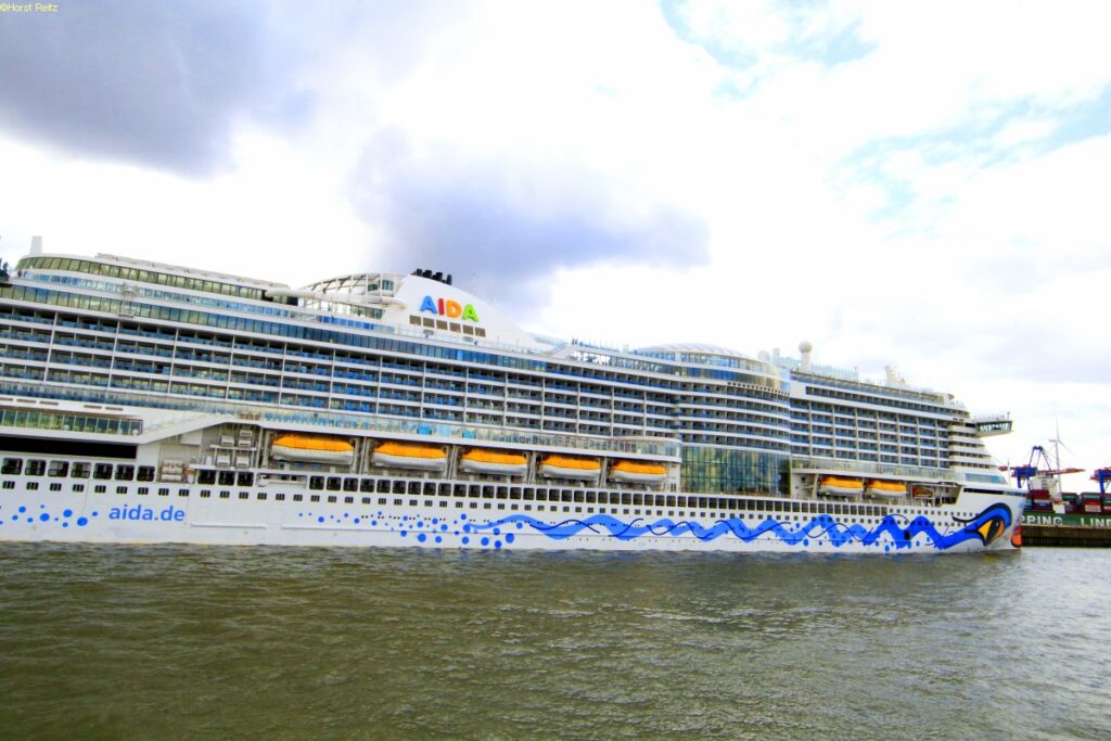 AIDAprima Kreuzfahrt Schiff