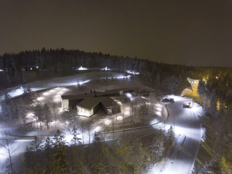 Arctic TreeHouse Hotel Birdview