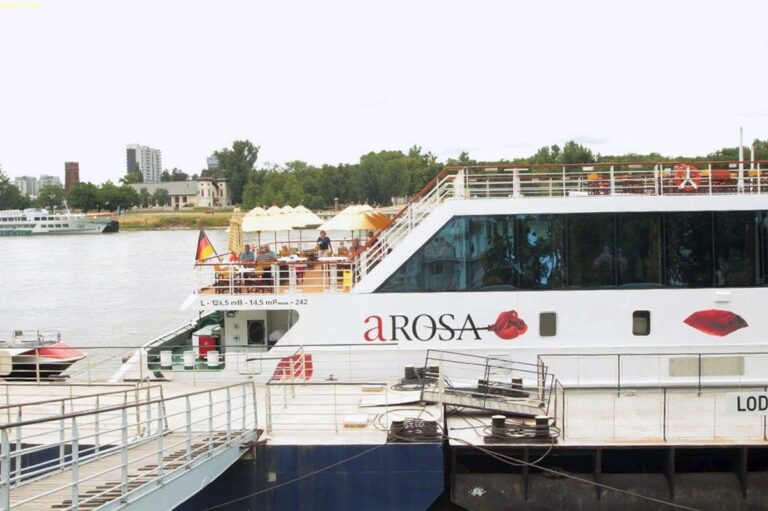 Arosa Riva Flussschiff