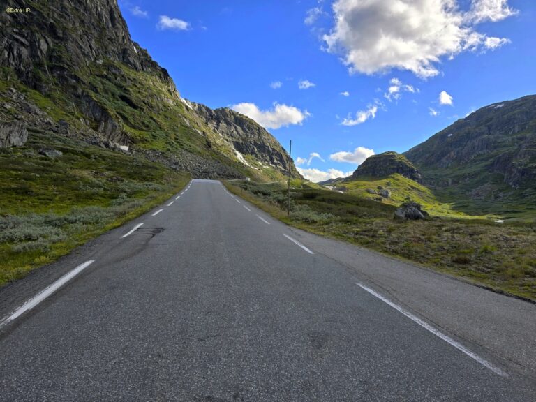 Aurelandsfjell Motorrad