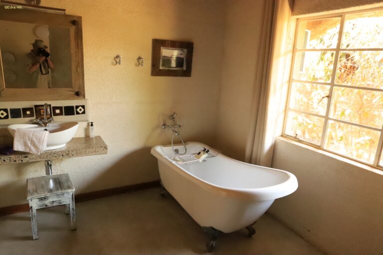 Simbabwe 12 Bayete Guest Lodge Viktoria Falls