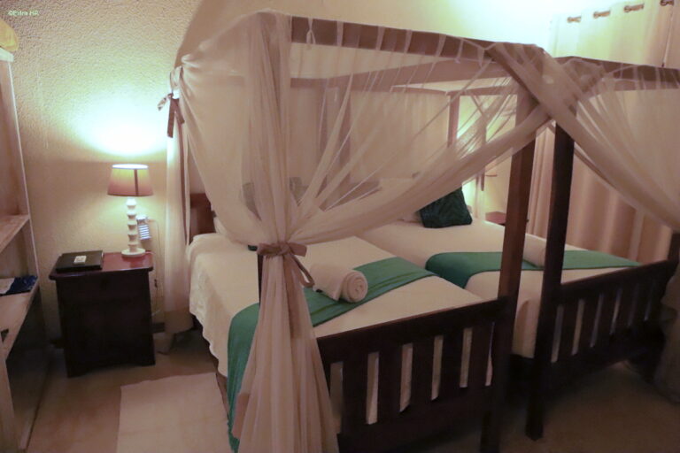 Simbabwe 12 Bayete Guest Lodge Viktoria Falls