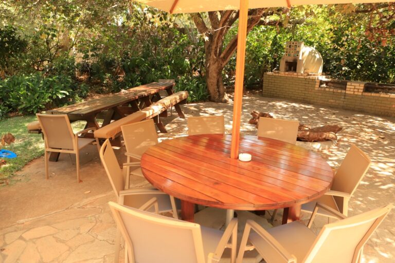 Simbabwe 12 Bayete Guest Lodge Viktoria Falls