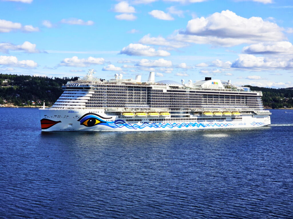 MS AIDAnova Oslo Einlaufen