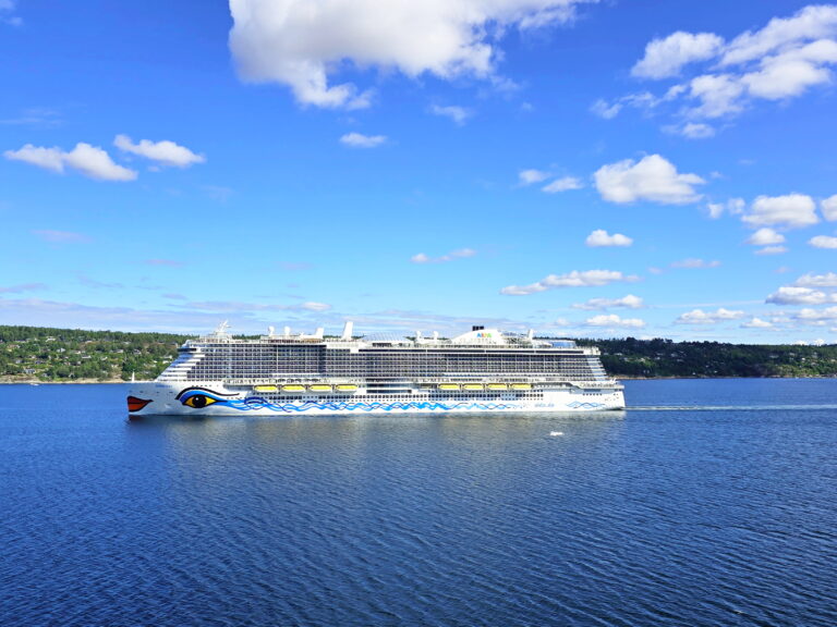 MS AIDAnova Oslo Einlaufen