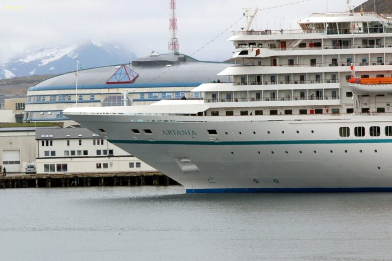 MS Artania Kreuzfahrt Schiff PhoenixReisen