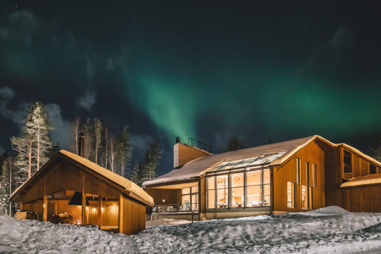 Nova Skyland Aurora Activities Rovaniemi Finnland
