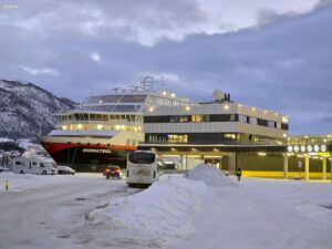 Tromso Midnatsol Winter