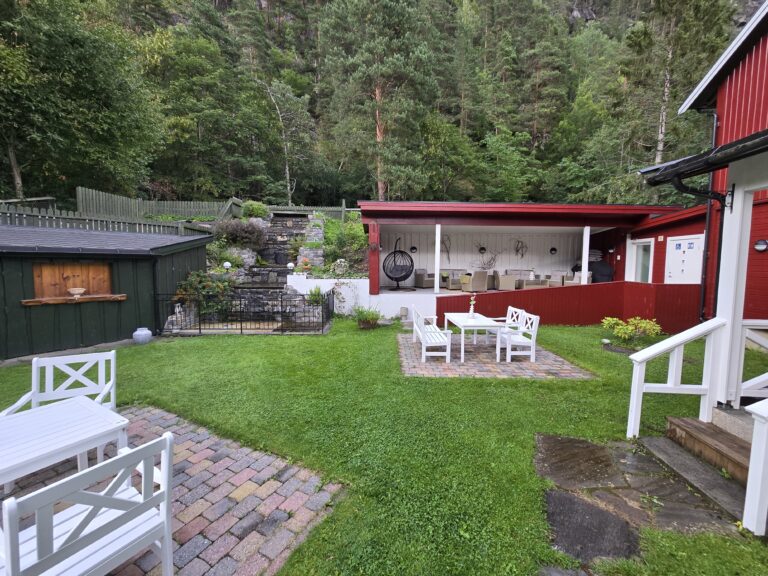 Valldal Fjord Lodge Valldal