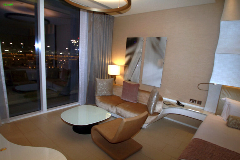 Abu Dhabi Yas Hotel ©ExtraHR 102
