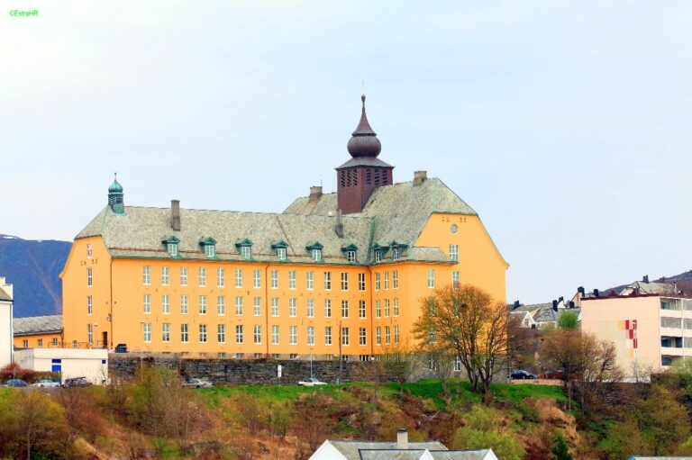 Ålesund ©ExtraHR 100