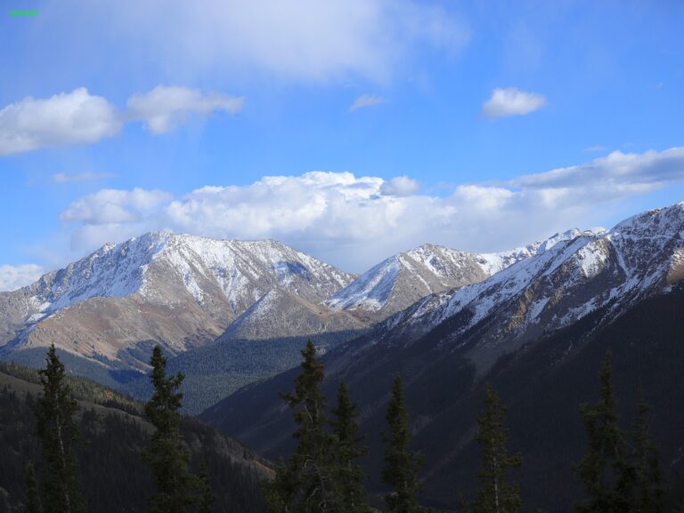 Colorado Independence Pass ©ExtraHR 101