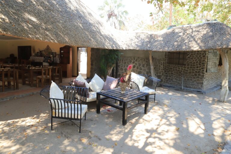 Gweta Lodge ©ExtraHR 25