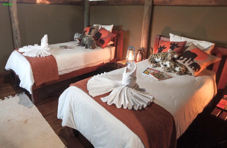 Moremi Crossing Camp Isl Nitswi 102 ©ExtraHR